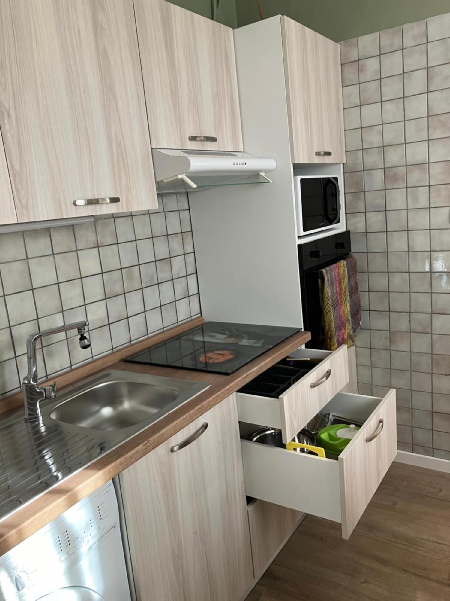Appartement Central Des Terres Chaudes Proche Bord De Mer Menton Eksteriør billede